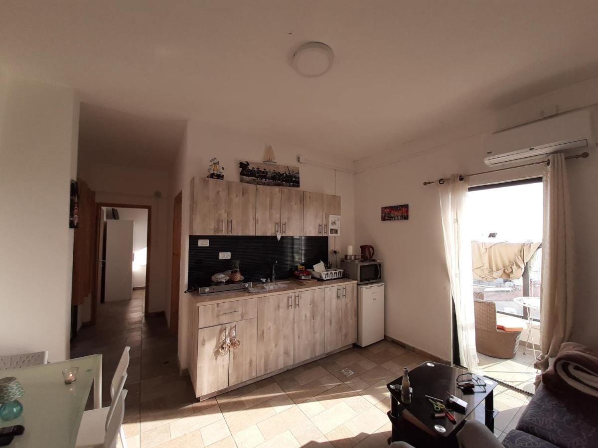 נהריה Nice Suite Nahariyya מראה חיצוני תמונה